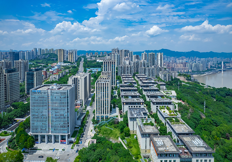 2023年8月4日，重慶，區(qū)塊鏈數(shù)字經(jīng)濟(jì)產(chǎn)業(yè)園。